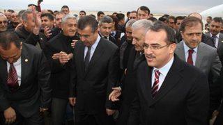 Sadullah Ergin, ‘Sadullah başkan’ sloganlarıyla karşılandı