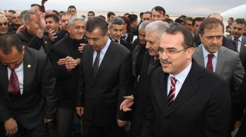 Sadullah Ergin, ‘Sadullah başkan’ sloganlarıyla karşılandı