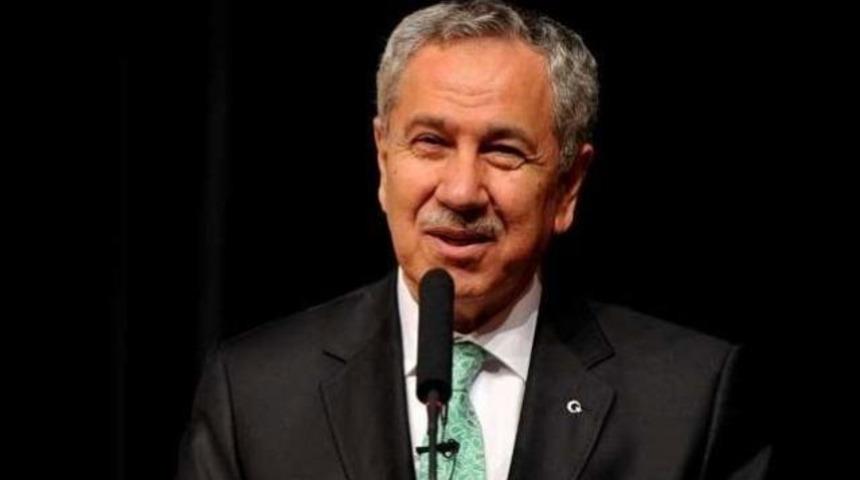 B&uuml;lent Arın&ccedil;'tan 'Tayyip' esprisi