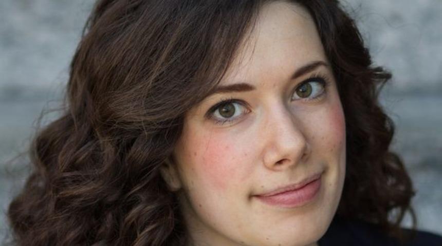 Emily White, Instragram'dan ayrıdı, SnapChat'e geçti