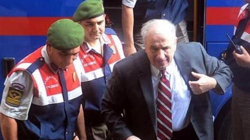 28 Şubat davasında 9 tahliye