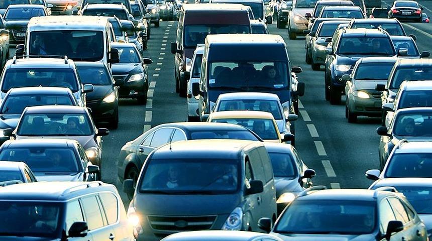 AB'nin benzin ve dizel otomobil kararında hibrit detayı! 2035'ten itibaren onlar da yasaklanacak