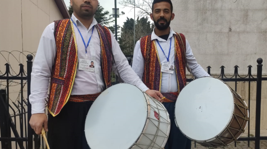 Kapıya gelen sahte davulcuya dikkat! Yaka kartı yoksa, 'Ben ramazan davulcusuyum' diyorsa inanmayın