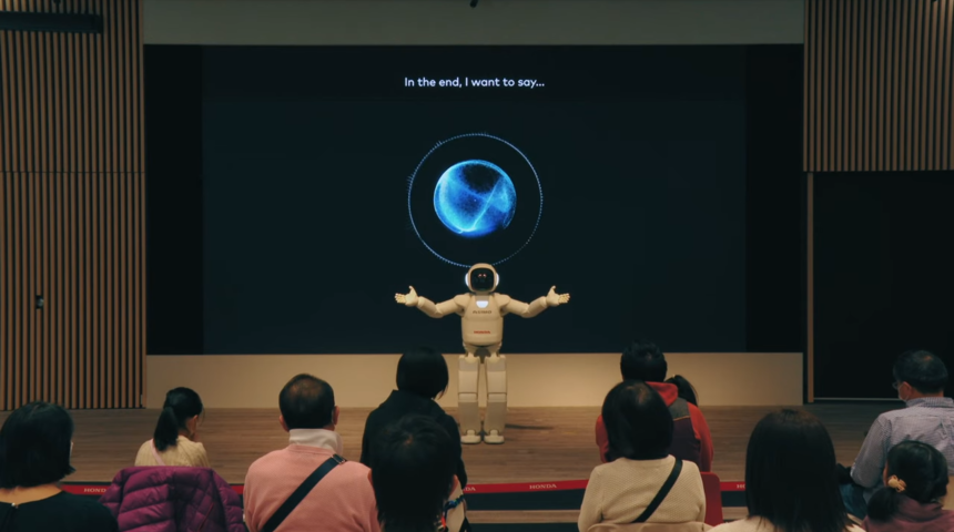 Robot Asimo, son gösterisini yaparak emekliliğe yelken açtı: Gözyaşlarına boğuldular