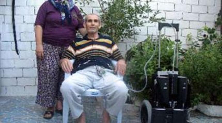 Kalbini yanında taşıyor