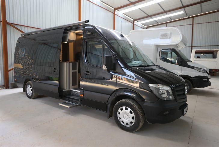 Genç girişimci, İzmir'de kurduğu atölyeden Avrupa'ya karavan gönderiyor G5