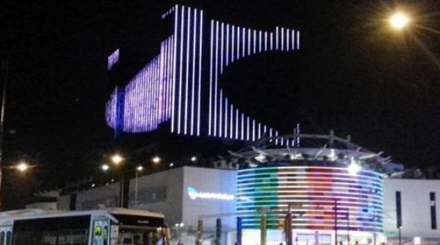 AVM’de müstehcen şekil şikayeti