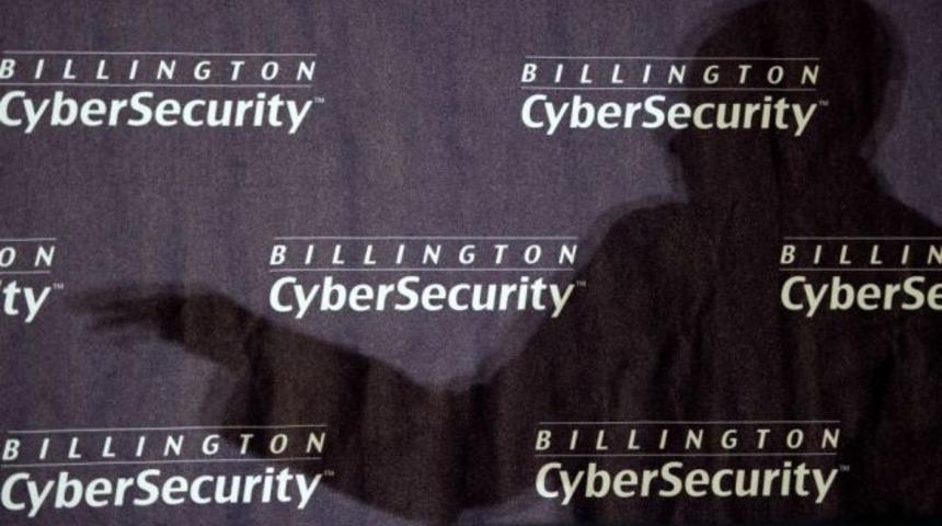 'ABD, günde 5 milyar cep telefonu konuşmasını izliyor'
