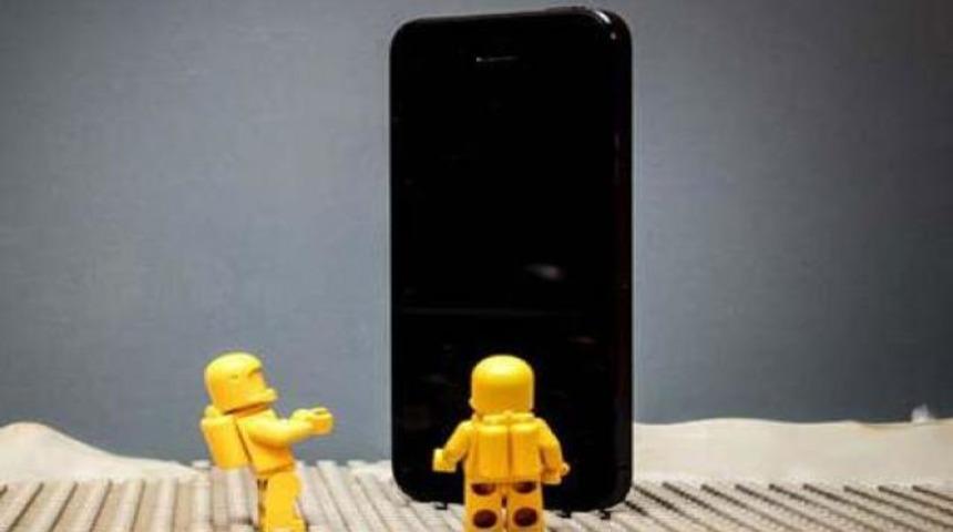 Kulislerde yine b&uuml;y&uuml;k ekranlı iPhone var