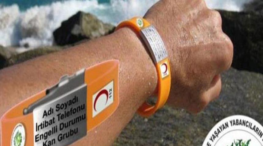 Bu bileklikler hayat kurtarıyor!