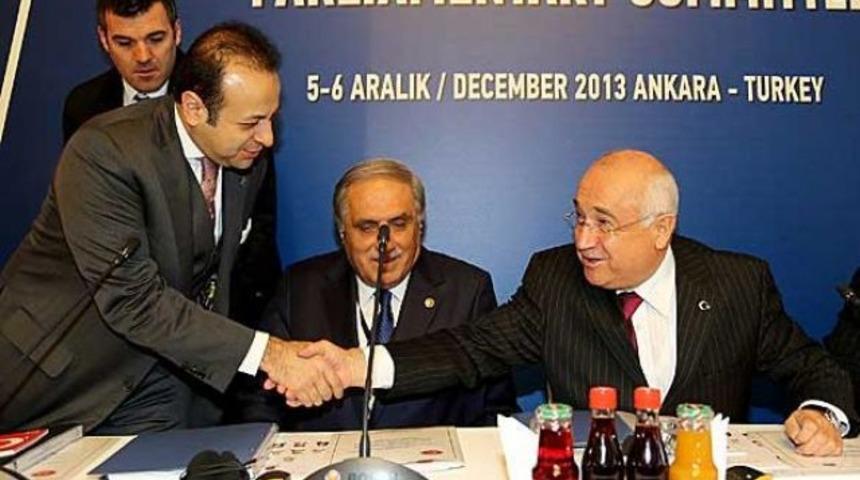 Bakan Bağış’a +18’lik espri!