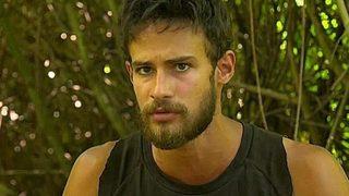 Survivor Batuhan Karacakaya'nın kardeşi Melissa Karacakaya güzelliğiyle yaktı geçti! 'Sayfama bomba düştü'