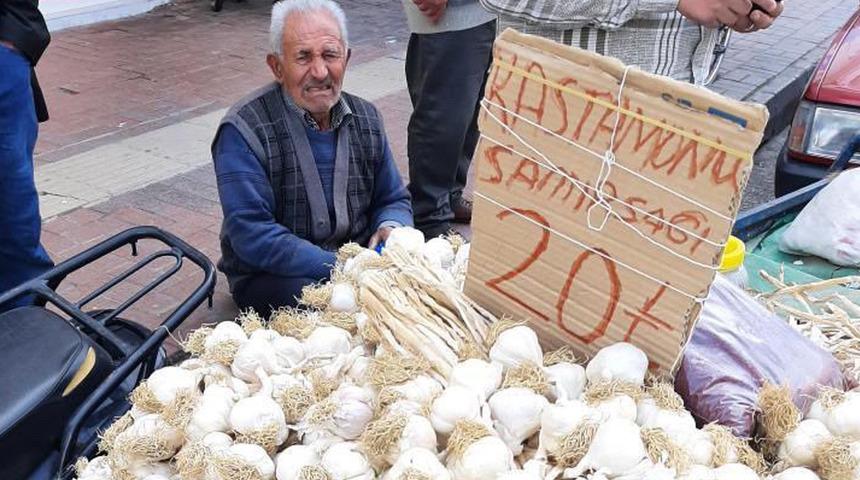 Tezgahına el konulan yaşlı adamın gözyaşları sosyal medyaya damga vurdu! Belediye Başkanı Kara'dan açıklama geldi
