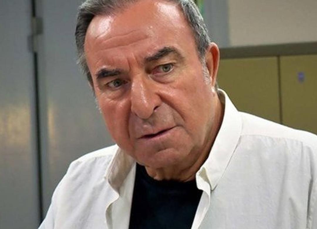 Arka Sokaklar&rsquo;ın Rıza Baba&rsquo;sı Zafer Ergin&rsquo;in g&ouml;z&uuml;nden sakındığı kızını g&ouml;renler şaşkına d&ouml;nd&uuml;! 