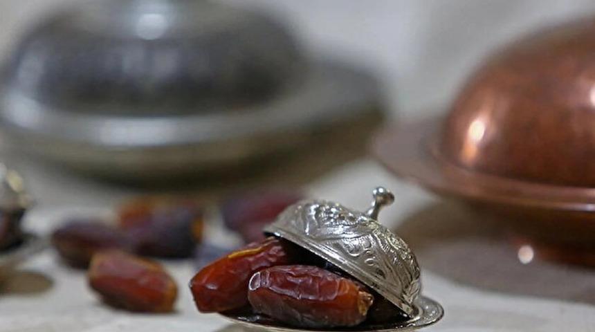 Adana, Kocaeli, Mersin, Diyarbakır iftar saati kaçta? 2022 iftar saatleri! Adana, Kocaeli, Mersin, Diyarbakır'da oruç kaçta açılıyor?