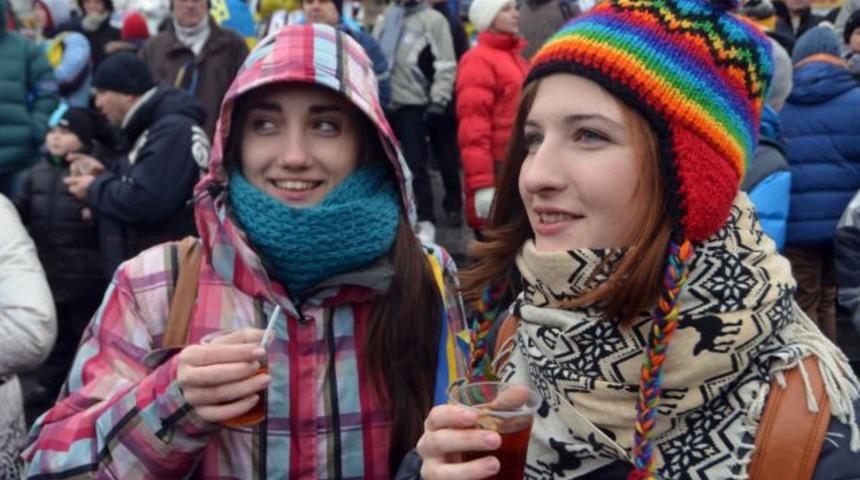 Ukrayna'da ‘Milyonların yürüyüşü’ meydanı doldurdu