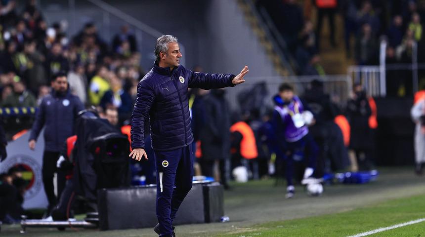 Son dakika: Basın toplantısında gergin anlar! Fenerbahçe Teknik Direktörü İsmail Kartal sinirlendi...