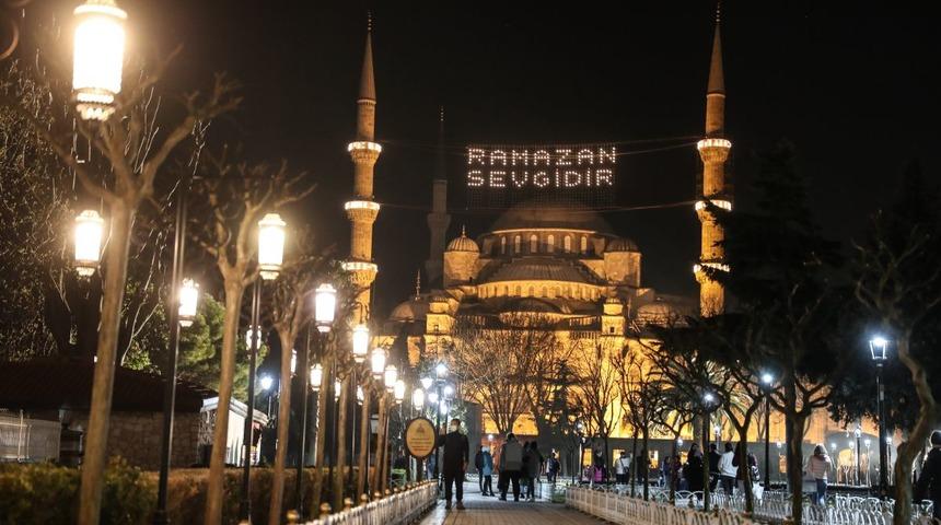 Balıkesir, Kahramanmaraş ve Van sahur vakti ne zaman? Balıkesir, Kahramanmaraş ve Van iftar vakti ne zaman? İşte iftar ve sahur vakitleri!