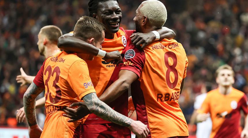 Galatasaray, derbi öncesinde hata yapmadı! 45 dakika yetti...