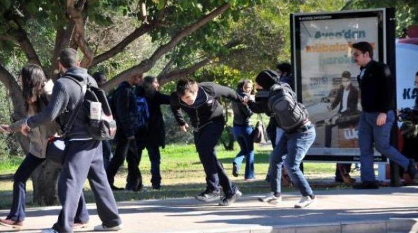 Antalya'da, Yüksekova gerginliği