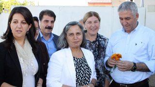 'Çözüm süreci güvensizlikten durdu'