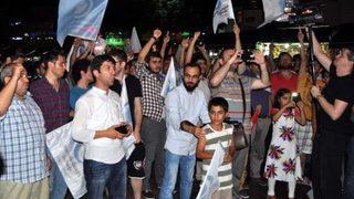 Eyüp Sultan Camii önünde İsrail protestosu