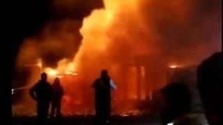 Mahalleden bir anda alevler yükseldi! 3 ayrı noktada... Korkunç şüphe