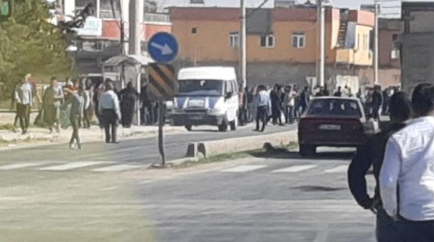 Şanlıurfa’da iki grup yol kapatıp kavga etti: 14 yaralı, 6 gözaltı