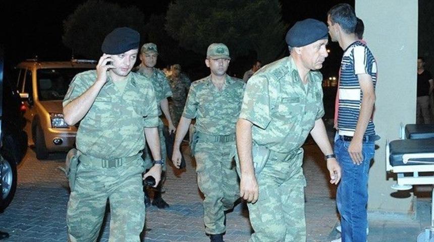 Yaralı asker şehit oldu