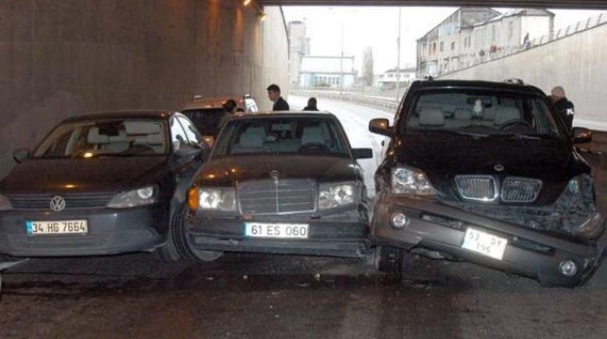 Trabzon'da zincirleme trafik kazası: 7 yaralı