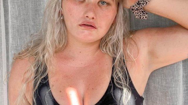 Hayatı boyunca hiç gülemedi! Nadir görülen hastalığından sonra fenomen olan Tayla Clement, kendisini eleştirenlere meydan okudu