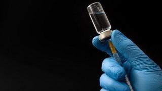 Almanya’da akılalmaz olay! 60 yaşında 90 kez koronavirüs aşısı yaptırdı