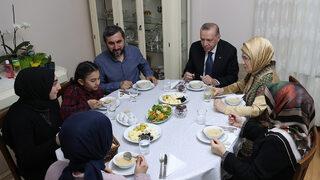 Cumhurbaşkanı Erdoğan'dan sürpriz iftar
