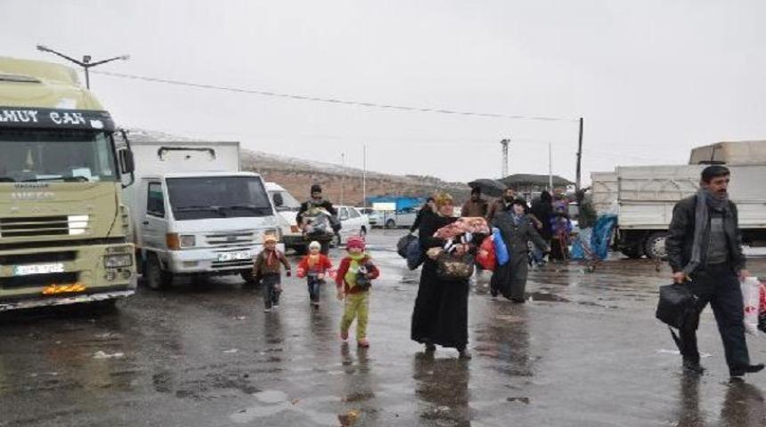 Cilvegözü'nde 8 kilometre TIR kuyruğu oluştu