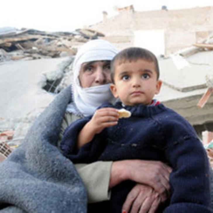 Van'a Yardım İ&ccedil;in