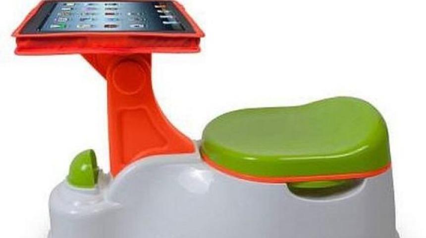 Bebekler için yeni iPad tuvalet aparatı