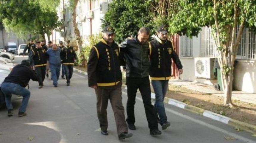 ABD'li askerlerin üniformalarını çalıp satıyorlarmış