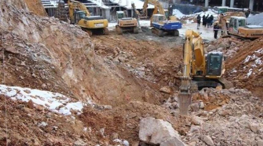 Üsküdar'daki inşaatta patlama: 1 ölü