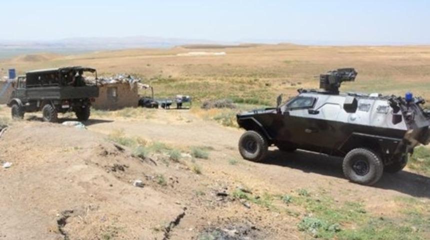 Van'da çatışma! 1 kişi öldü, 3'ü kaçtı