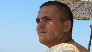 Sosyal medyadan veda edip canına kıydı