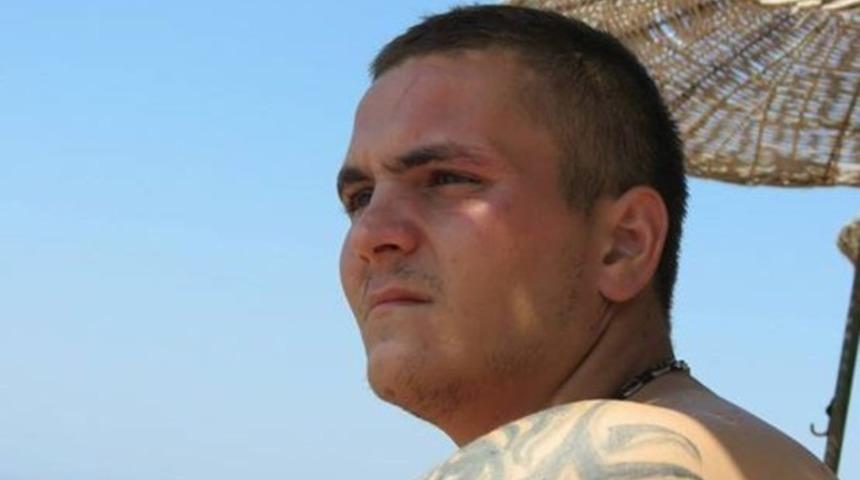 Sosyal medyadan veda edip canına kıydı