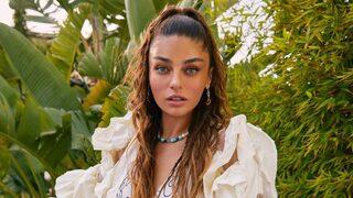 Ünlü oyuncu Ayça Ayşin Turan güzelliğiyle mest etti! Tablo gibisin