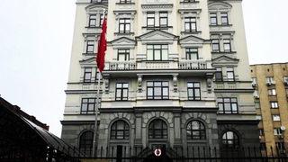 Türk Büyükelçiliği Kiev'e geri döndü