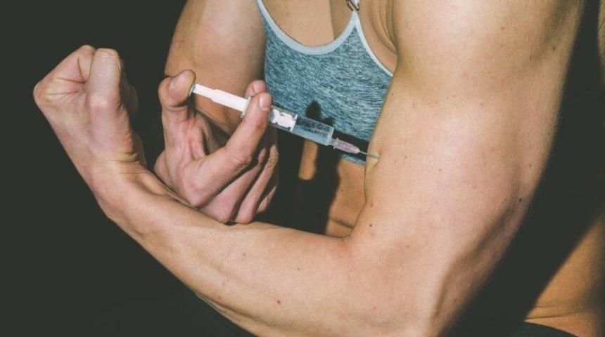 Doping nedir? Steroid nedir? Doping neden yapılır? Doping zararları nelerdir? Doping alınca ne olur? 