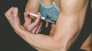 Doping nedir? Steroid nedir? Doping neden yapılır? Doping zararları nelerdir? Doping alınca ne olur? 