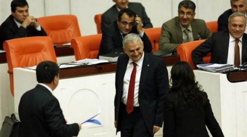 Ulaştırma Bakanı Binali Yıldırım, Meclis'te vedalaştı