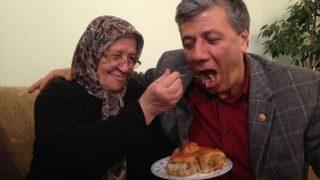 Mustafa Balbay Nazilli'de baba evinde