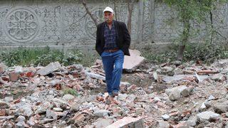 Samsun'da fıkra gibi olay! Adresi karıştıran kepçe operatörü, yanlış binayı yıktı