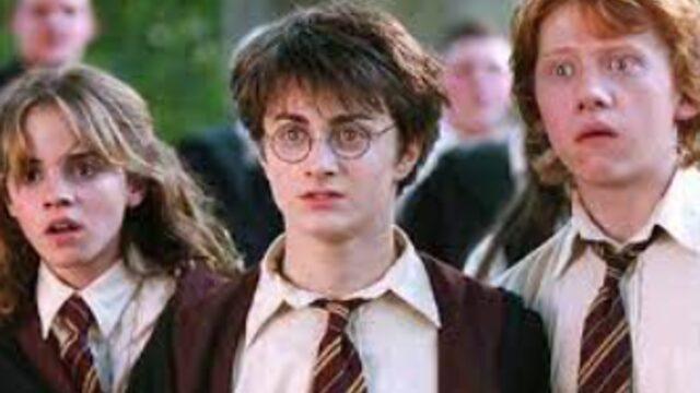 Harry Potter’ın yıldız ismi Daniel Radcliffe rotasını yönetmenliğe çevirdi