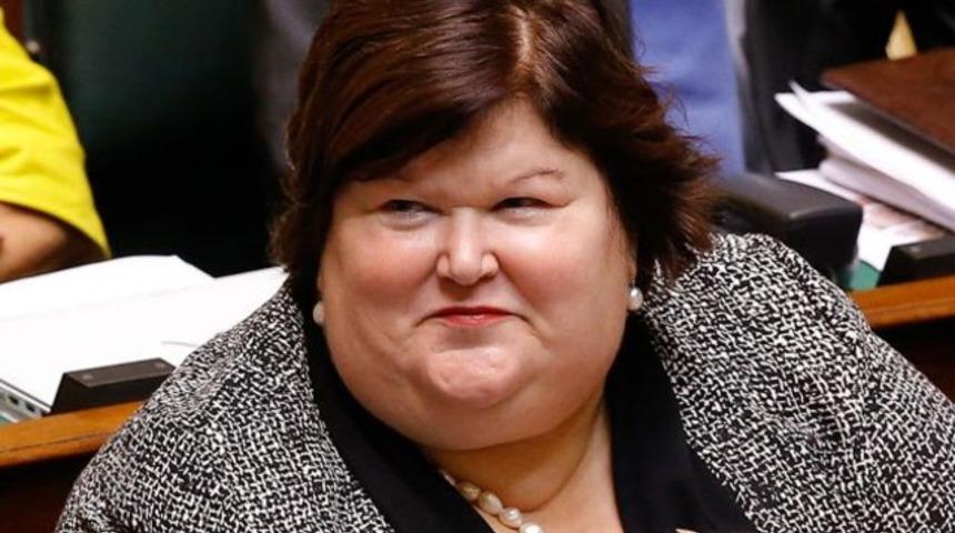 Belçika'da 127 kiloluk sağlık bakanı tepki çekti